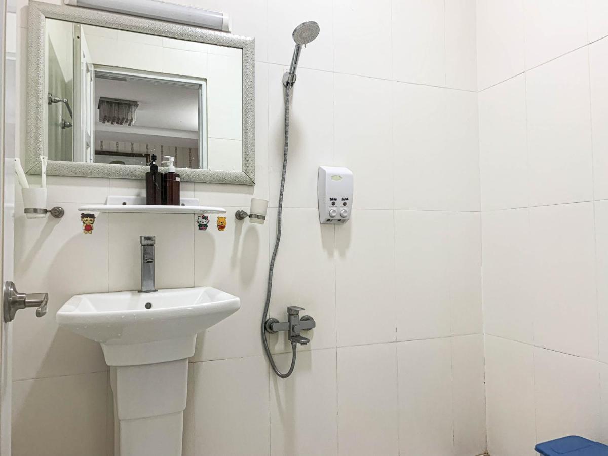 Lucky Hotel Ho Chi Minh-stad Buitenkant foto