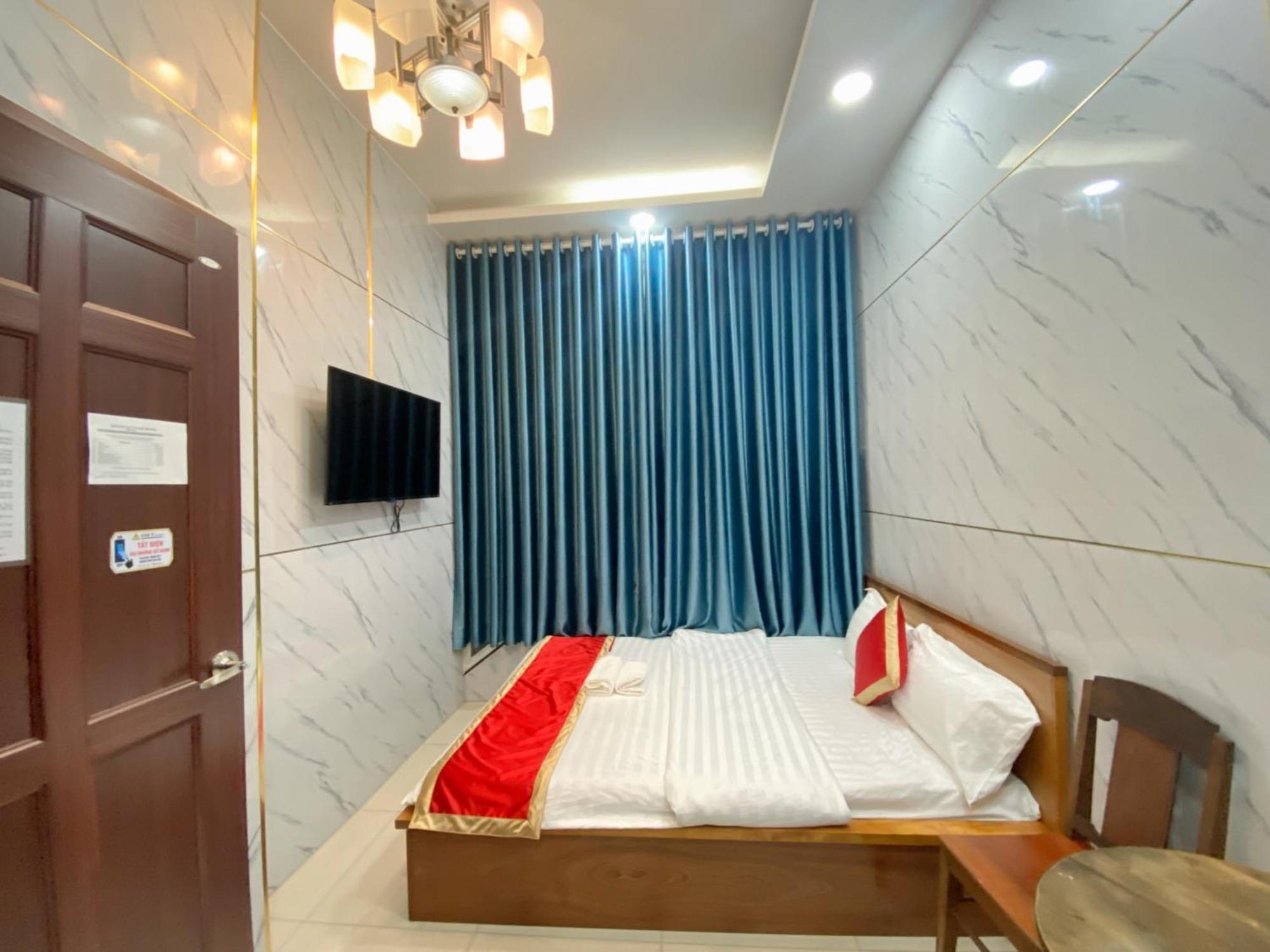 Lucky Hotel Ho Chi Minh-stad Buitenkant foto